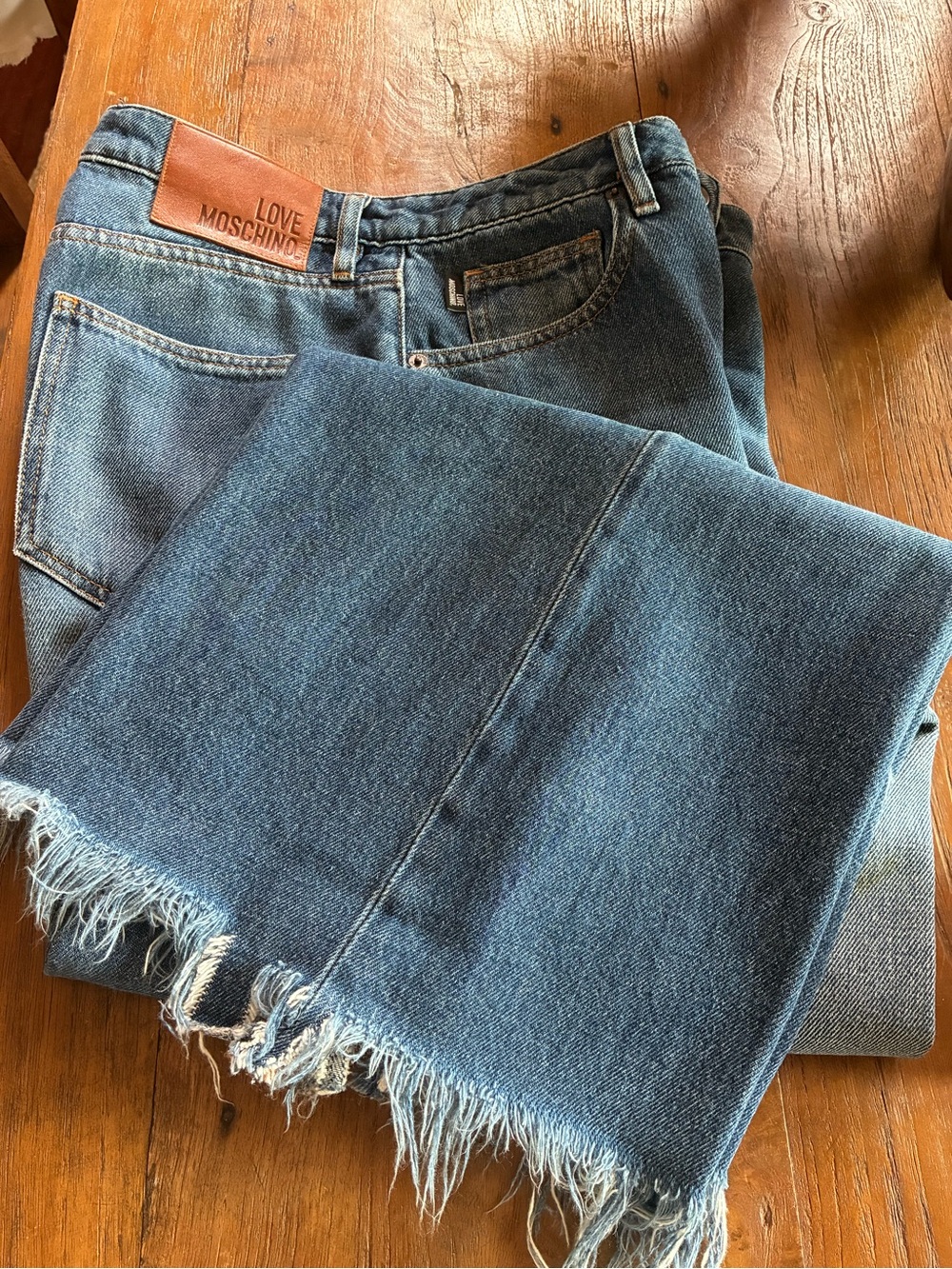 Moschino Wife Leg Jeans Sz 27